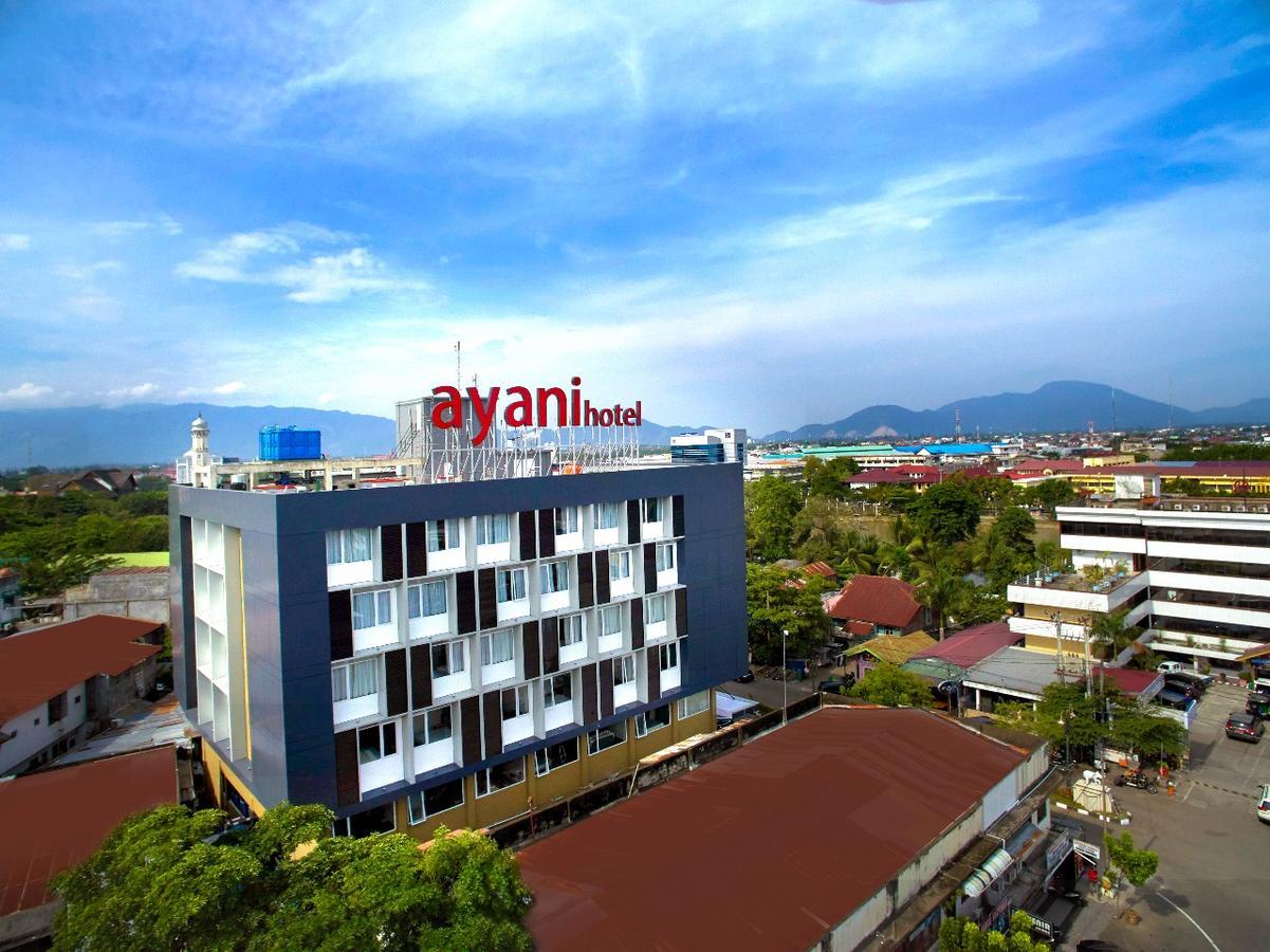 Ayani Hotel Banda Aceh Exterior photo