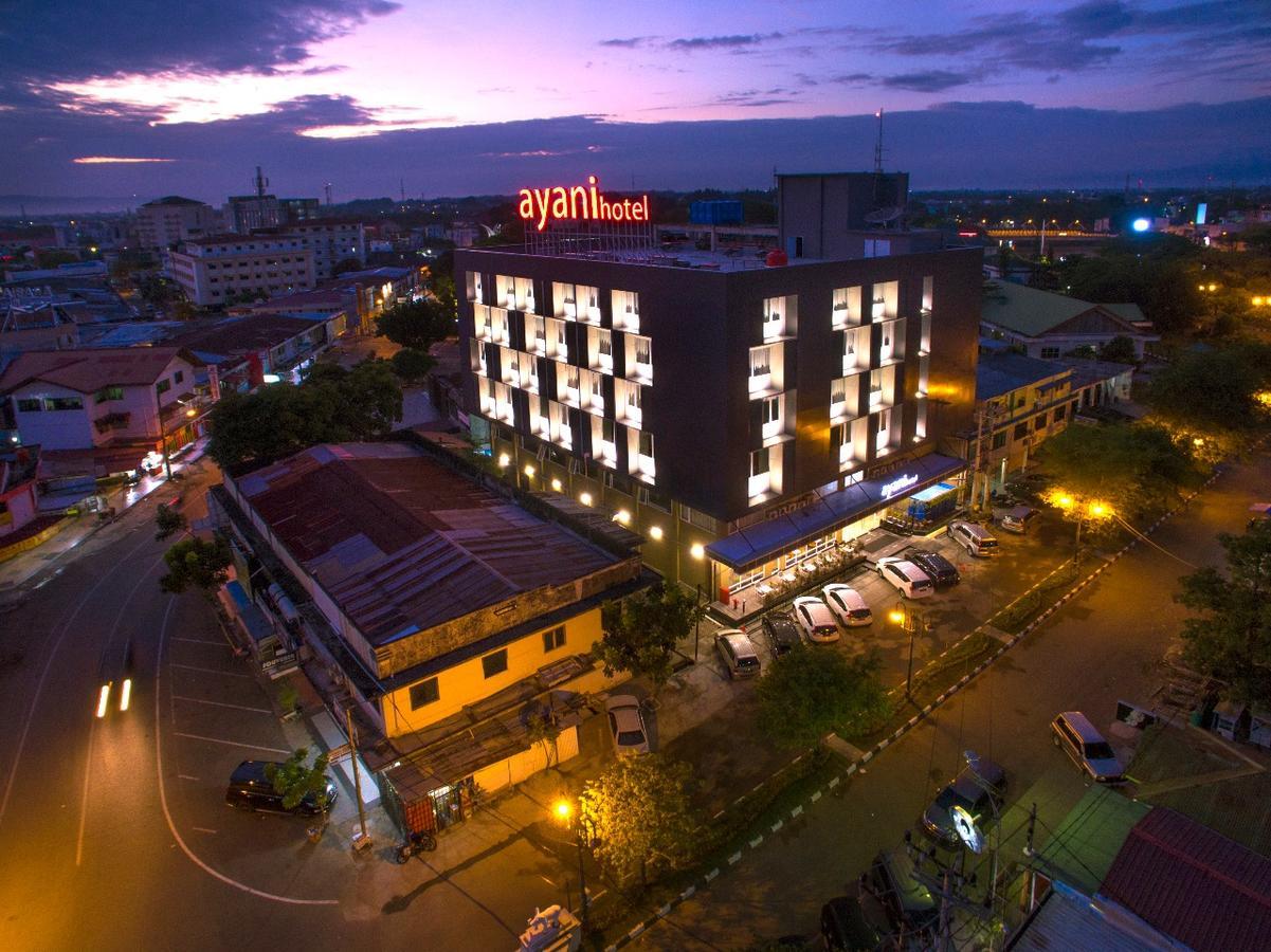 Ayani Hotel Banda Aceh Exterior photo
